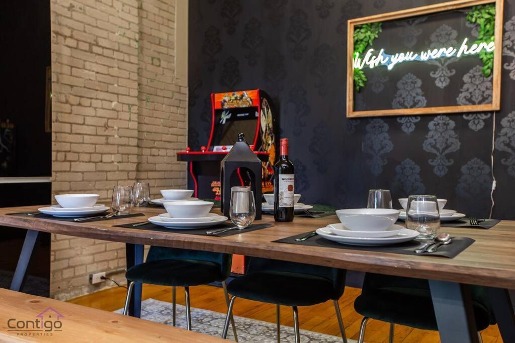 Historic Jd Loft, Near Ice District, Rogers Place, Ug Parking Edmonton Extérieur photo