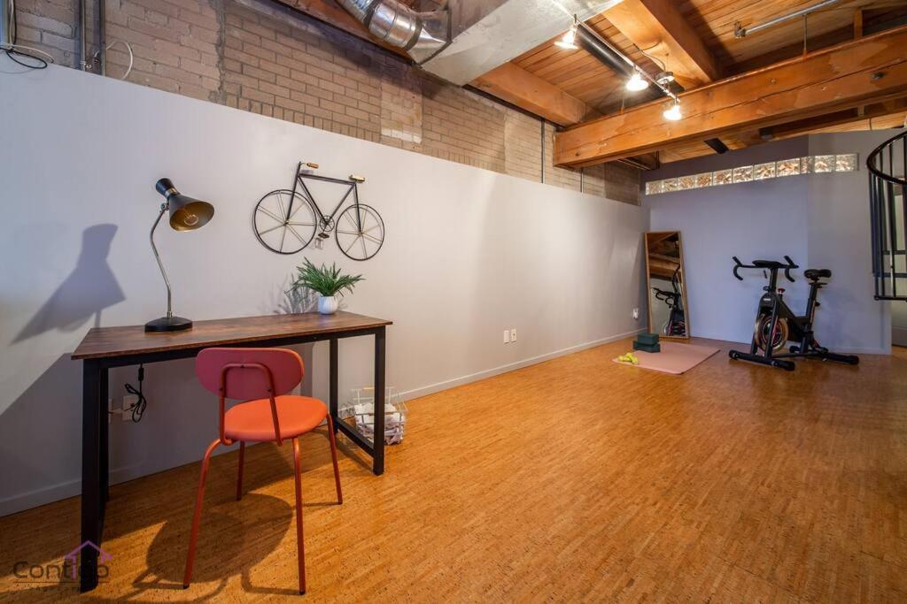 Historic Jd Loft, Near Ice District, Rogers Place, Ug Parking Edmonton Extérieur photo