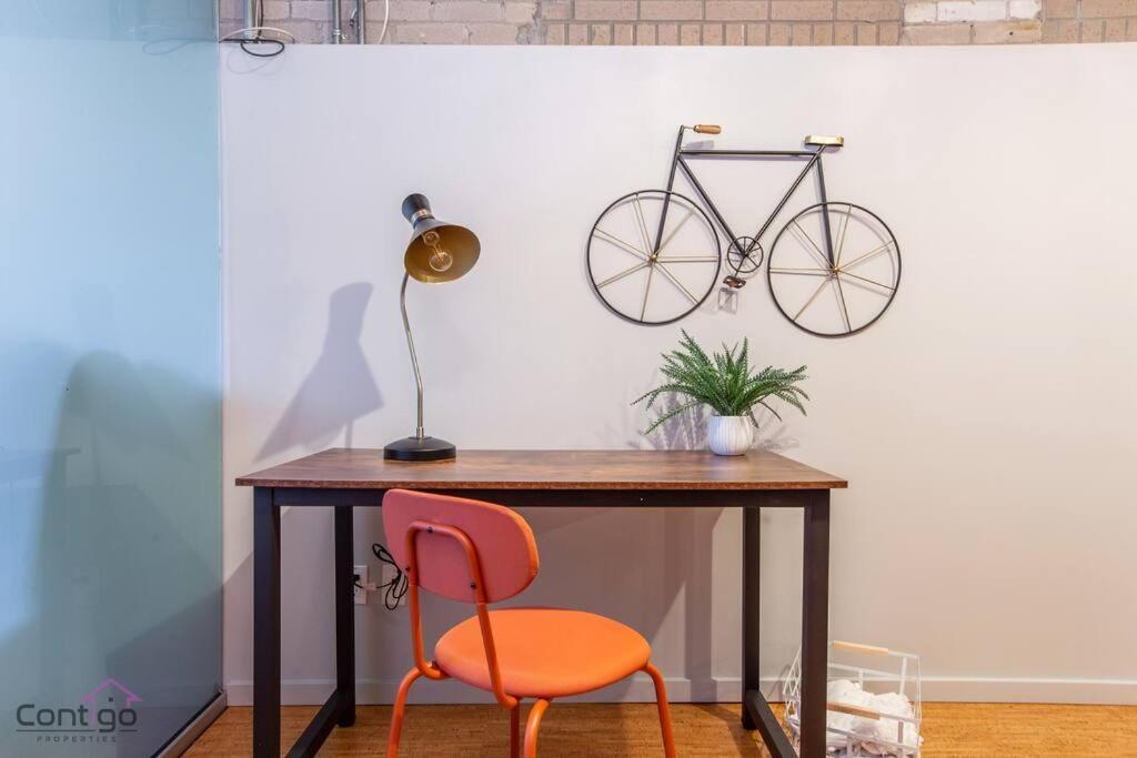 Historic Jd Loft, Near Ice District, Rogers Place, Ug Parking Edmonton Extérieur photo