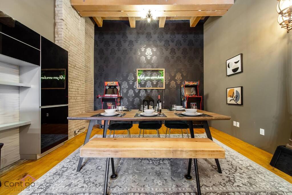 Historic Jd Loft, Near Ice District, Rogers Place, Ug Parking Edmonton Extérieur photo